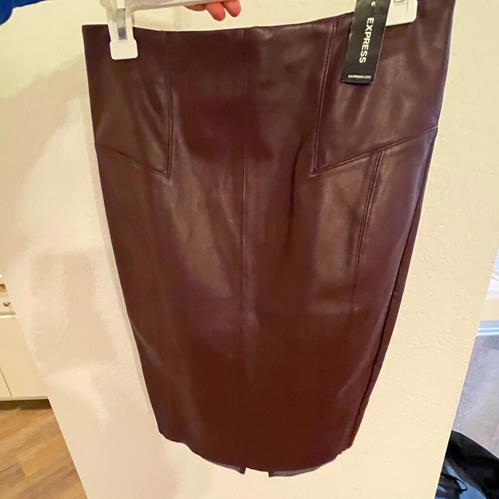 Faux leather pencil skirt